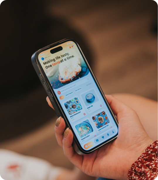 Ecran de téléphone avec des recettes de cuisines